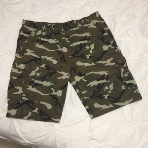 American Heritage Men’s Camo Shorts 47